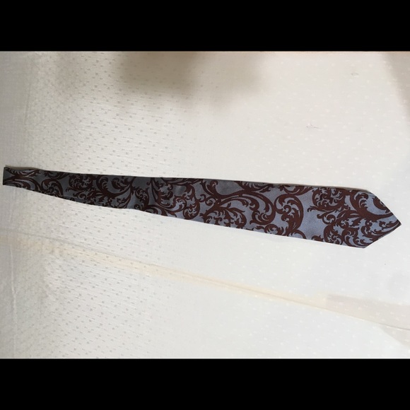 SOLD Auth Versace 100% Silk Tie - Picture 2 of 8